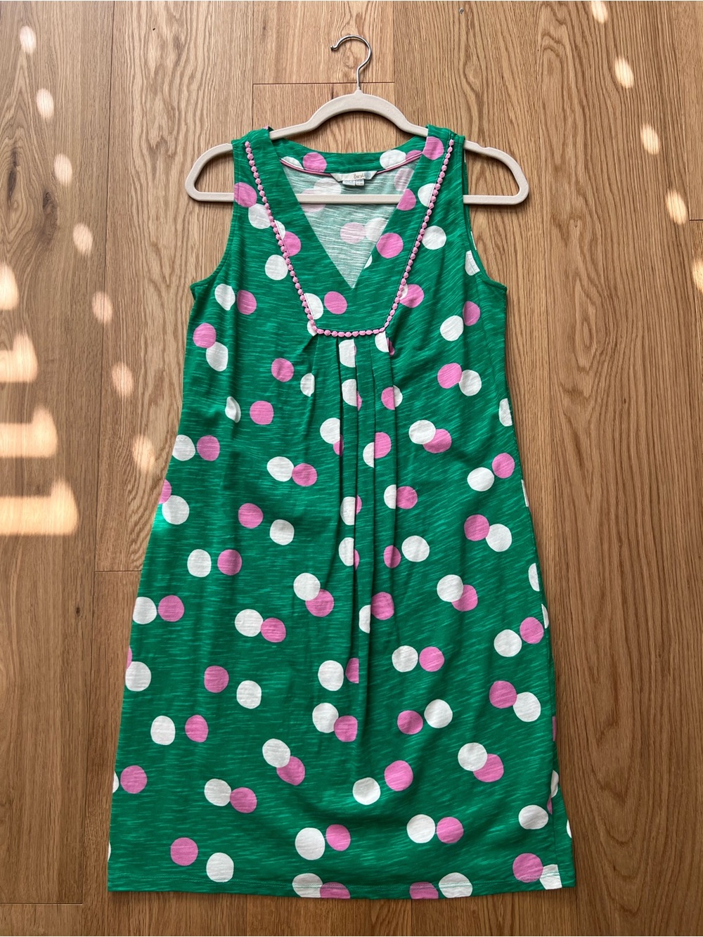 Boden Green Polka Dot Sleeveless Dress with Pink & White Dots. 100% cotton.